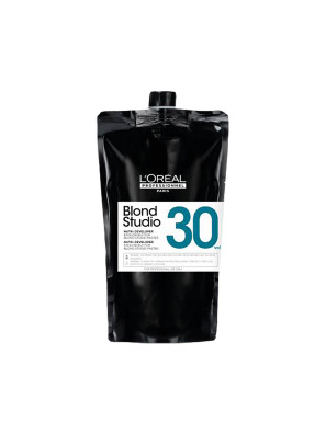 L'Oréal Blond Studio Nutri-ontwikkelaar 9% 1000ml